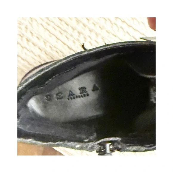 Zara Trafaluc Floral Embroidered Black Buckle Booties size 40 9USA - Picture 7 of 11